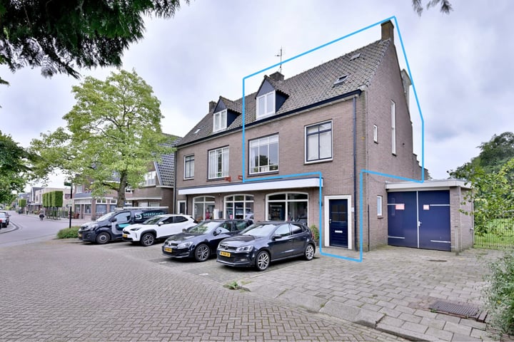 View photo 2 of Hendrik Droststraat 22