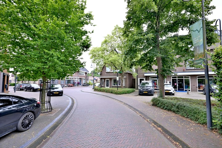 Foto 38 van Hendrik Droststraat 22