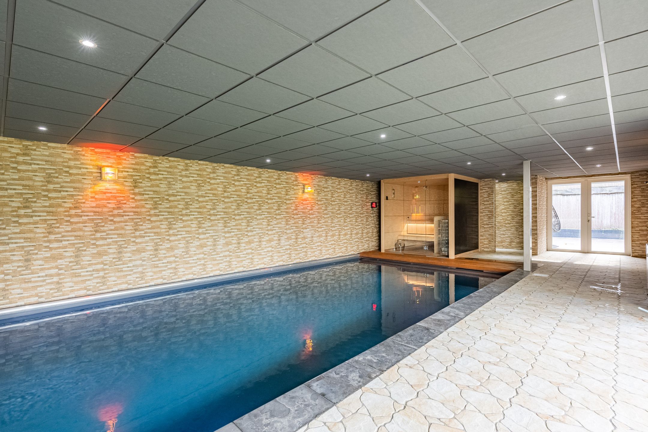 Foto 15 van Kaalheidersteenweg 211