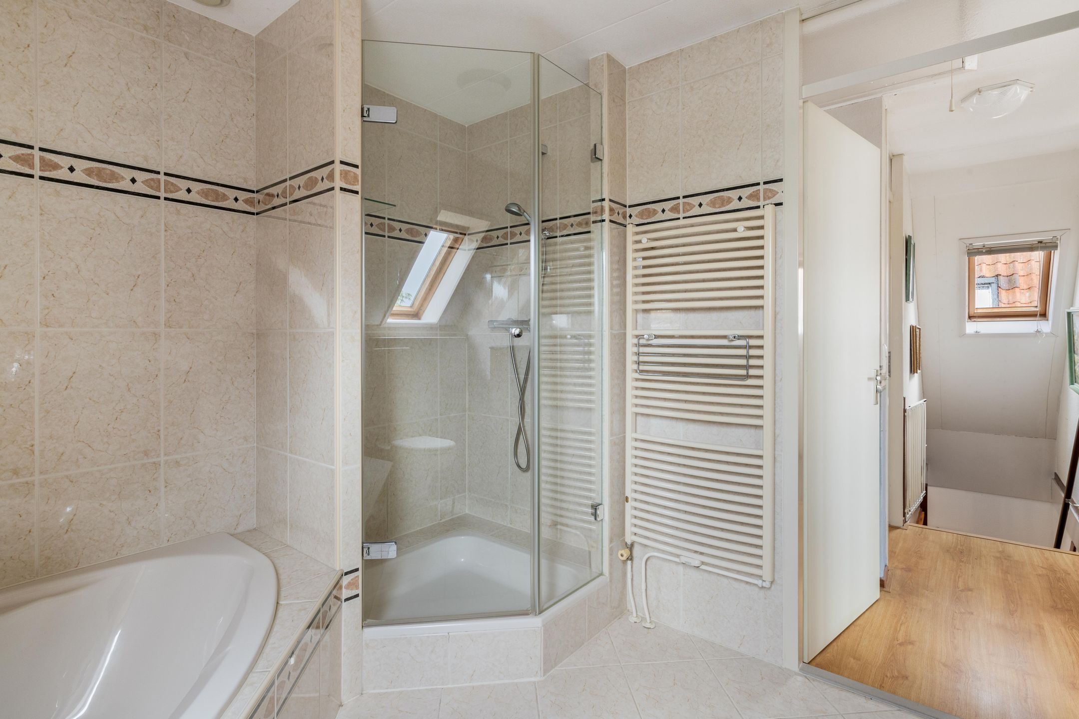 Foto 36 van Over de Leij 14