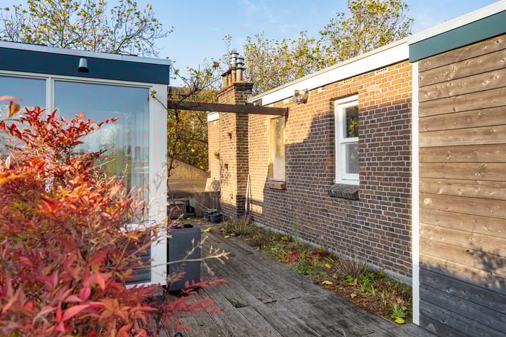 Foto 50 van Graaf Florisstraat 64-B