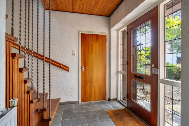 Foto 15 van Esdoornstraat 1