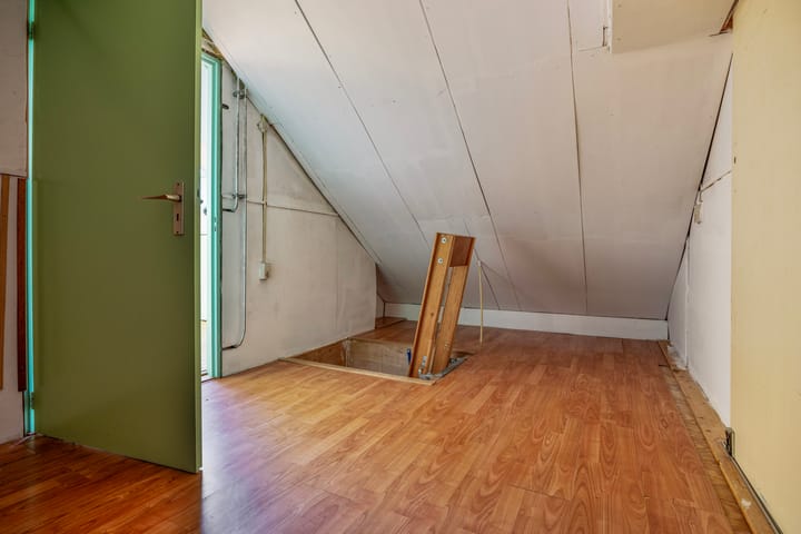 Foto 31 van Esdoornstraat 1