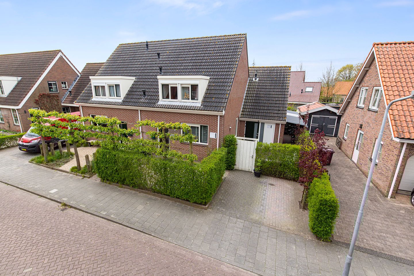 Foto 1 van de Oppervloer 17