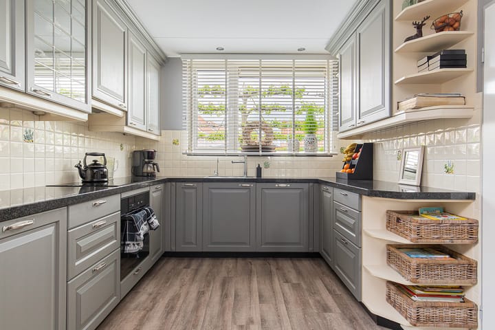 Foto 3 van de Oppervloer 17