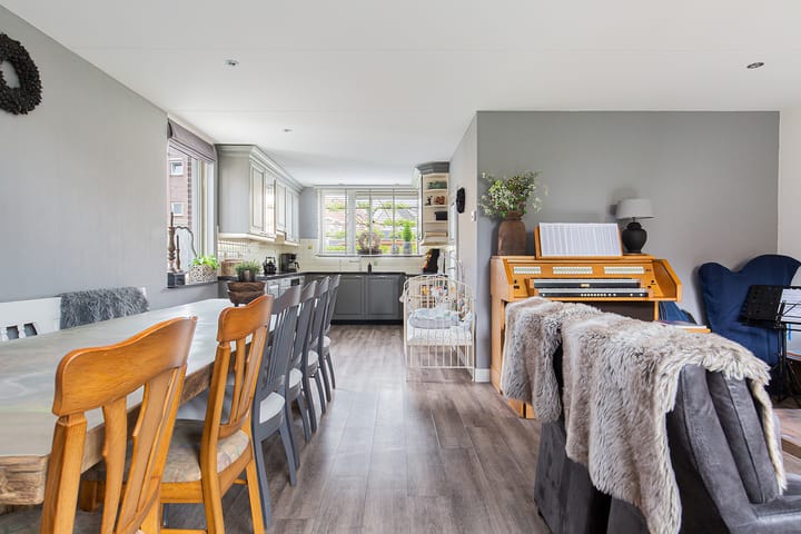 Foto 12 van de Oppervloer 17