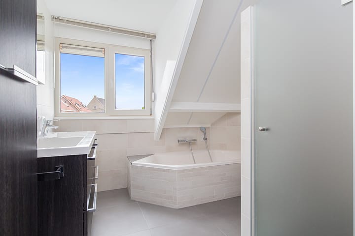 Foto 16 van de Oppervloer 17