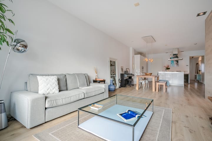 Foto 10 van Van Oldenbarneveldtstraat 52-N