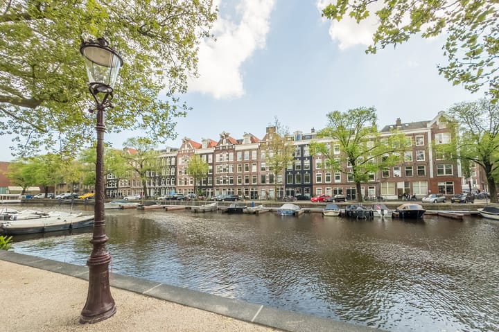 Foto 33 van Van Oldenbarneveldtstraat 52-N