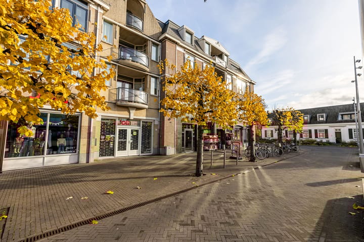 Photo 33 of Markt 19-A