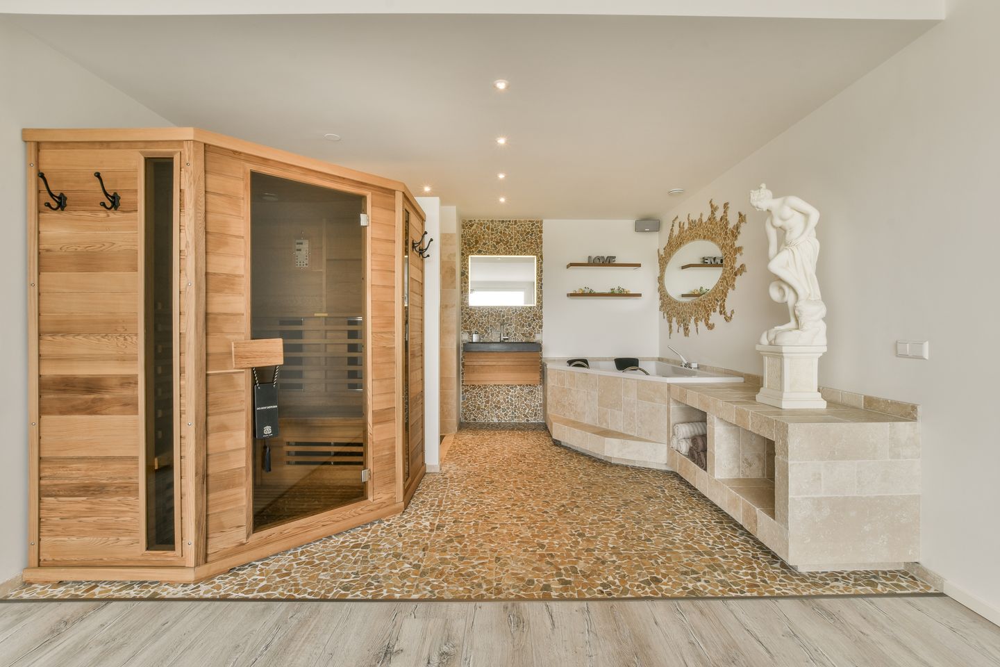 Foto 4 van Haarlemmerplein 16-A