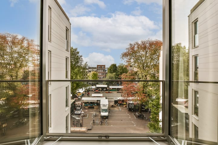 Foto 10 van Haarlemmerplein 16-A