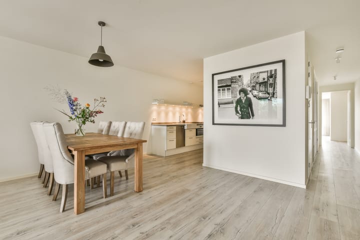 Foto 13 van Haarlemmerplein 16-A