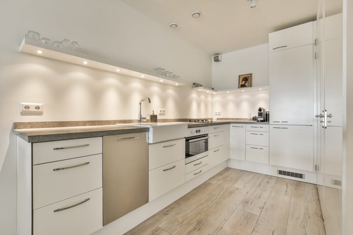 Foto 15 van Haarlemmerplein 16-A