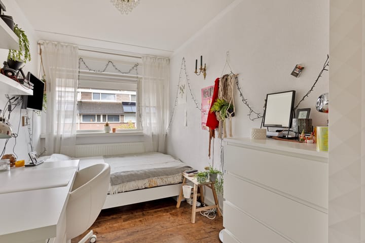 Foto 17 van Margaret Mitchellstraat 16