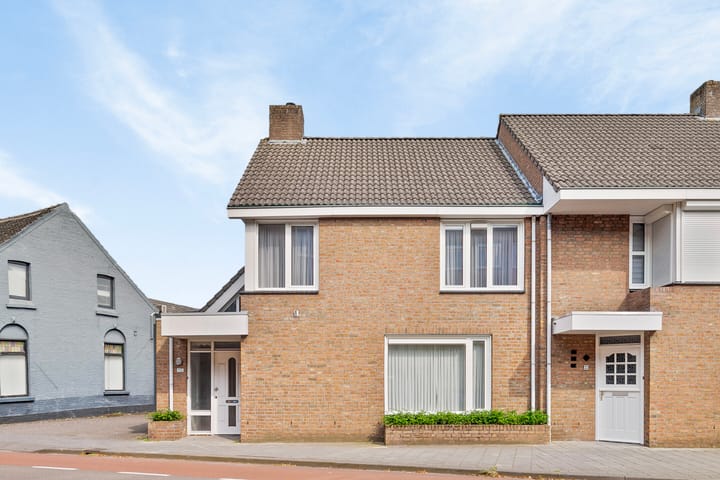 Foto 42 van Jacob Merlostraat 22-A