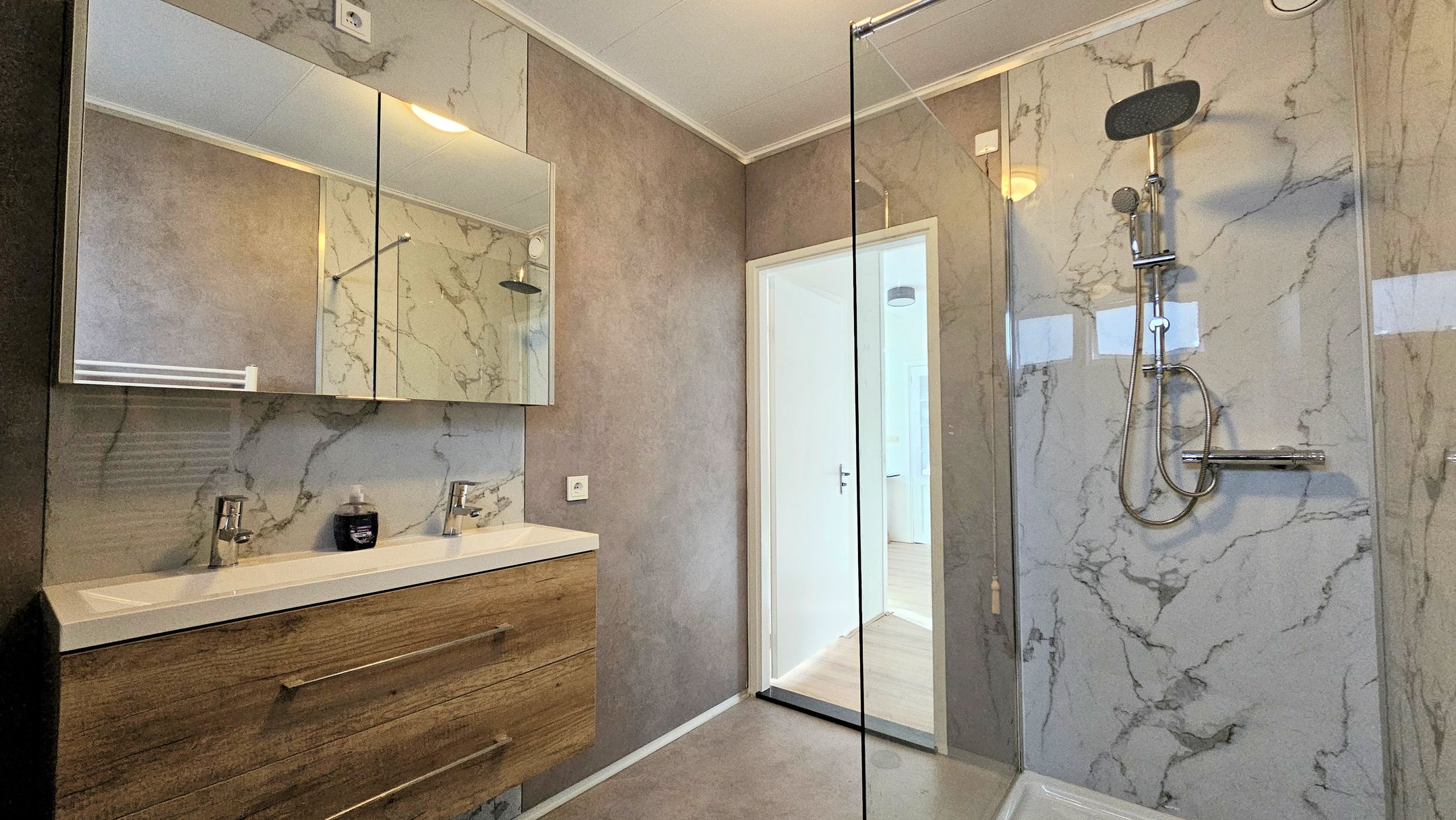 Foto 21 van Uiterweg 302