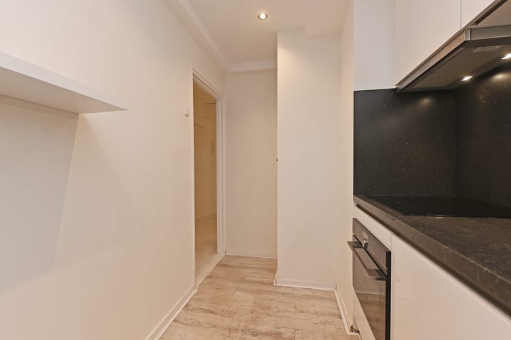 Foto 14 van Loosduinse Hoofdstraat 274