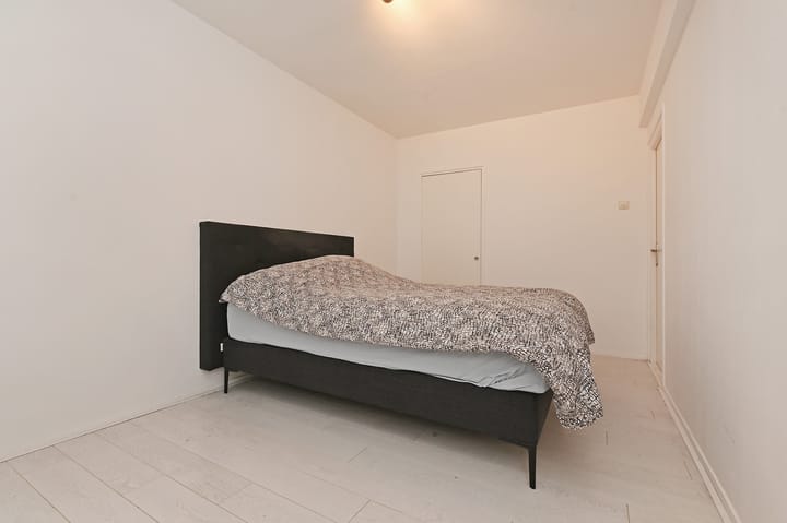 Foto 17 van Loosduinse Hoofdstraat 274