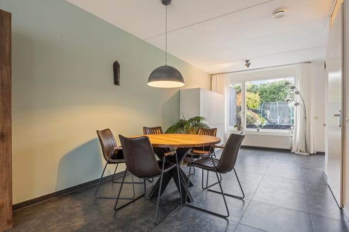 Foto 11 van Thaalweg Oost 12