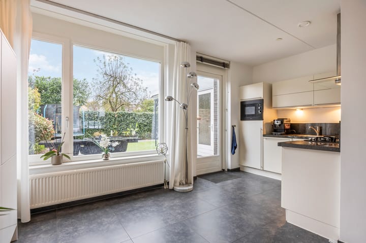 Foto 15 van Thaalweg Oost 12