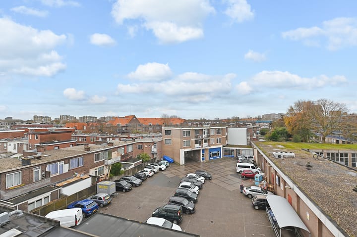 Foto 38 van Loosduinse Hoofdstraat 274