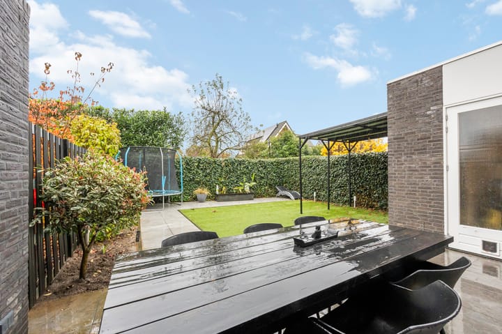 Foto 32 van Thaalweg Oost 12