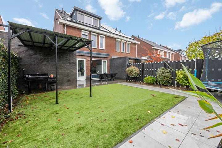 Foto 34 van Thaalweg Oost 12