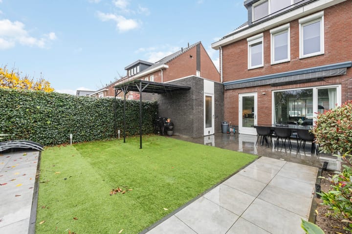 Foto 35 van Thaalweg Oost 12