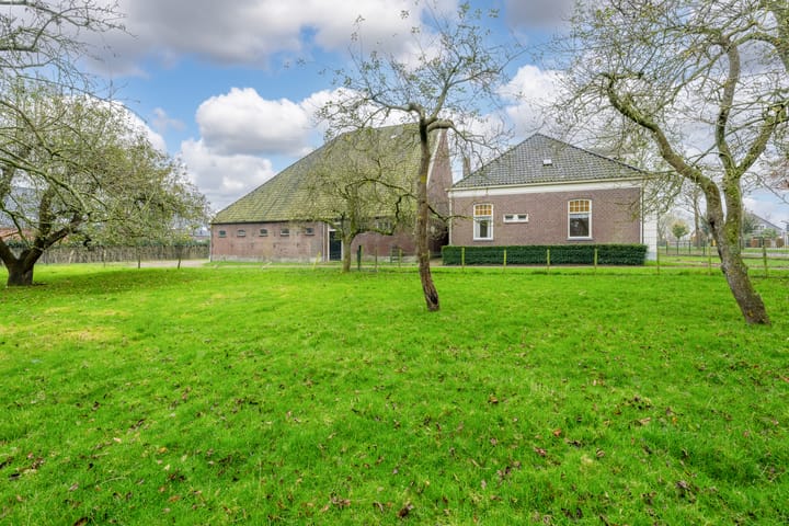 Foto 6 van Middenweg 188