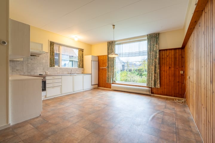 Foto 15 van Middenweg 188