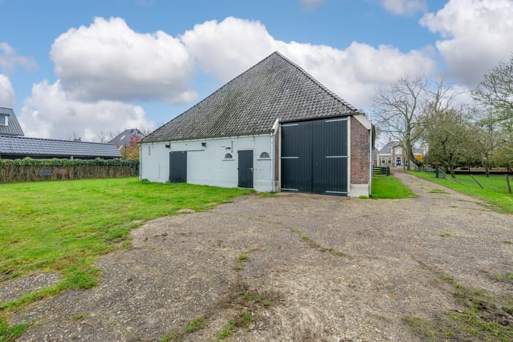 Foto 34 van Middenweg 188