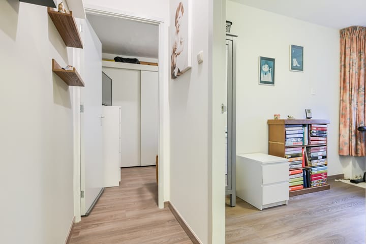 Foto 35 van Doornenburgstraat 65-B