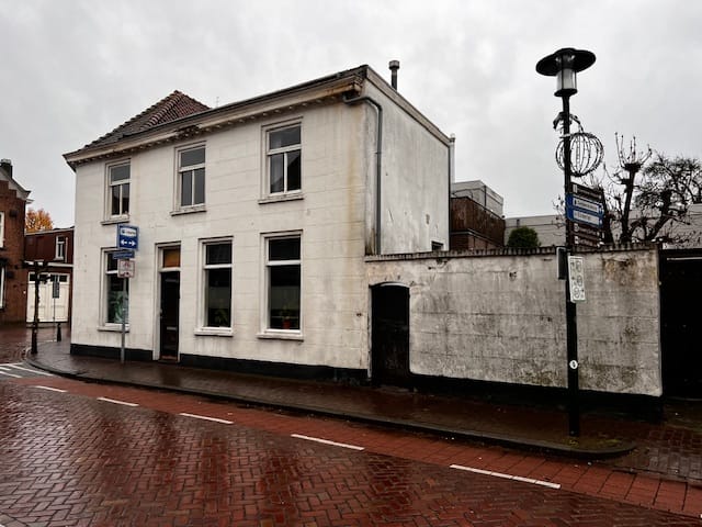 Doelenstraat 1