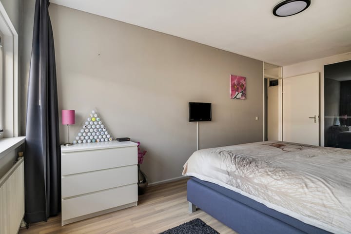 Foto 17 van Gouwe 84