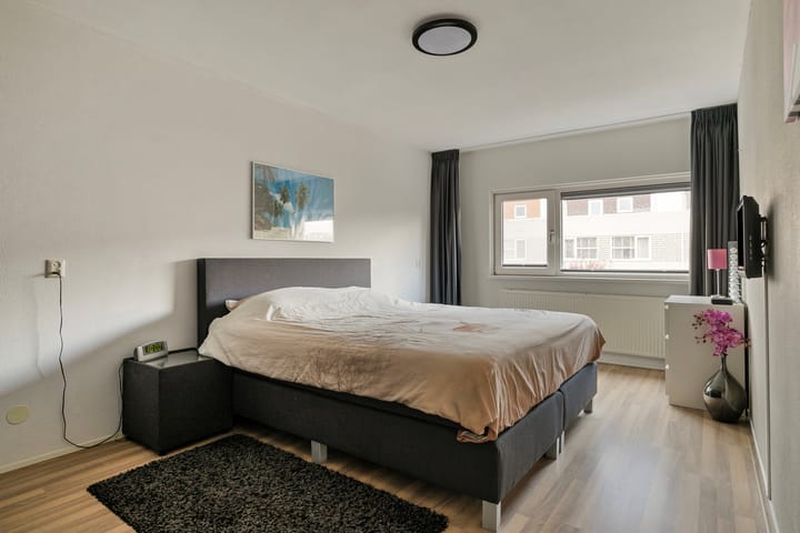 Foto 16 van Gouwe 84