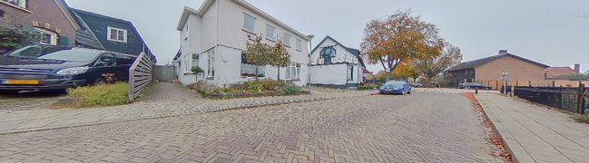 View 360° photo of Vooraanzicht woning of Molenweg 43