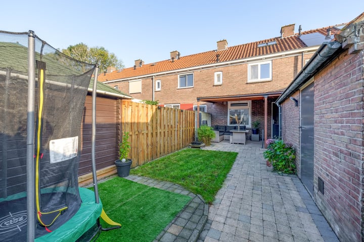 View photo 27 of Prunusstraat 36