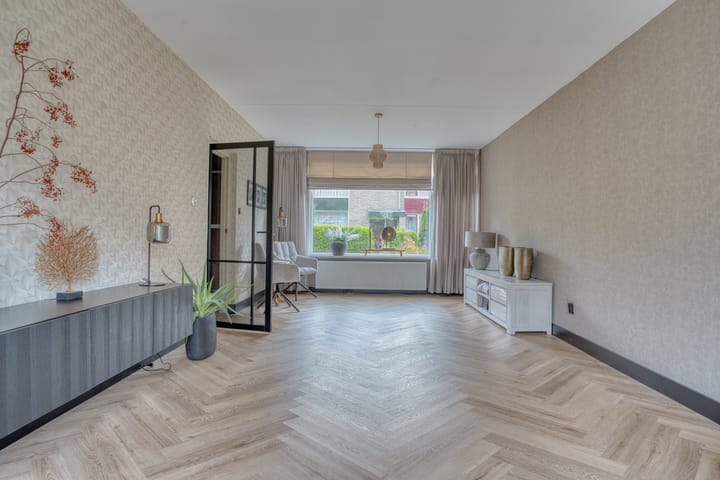 Foto 2 van Waterhoenstraat 47