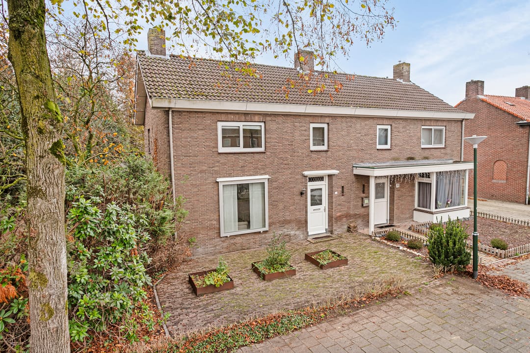 Photo 1 of Europalaan 11