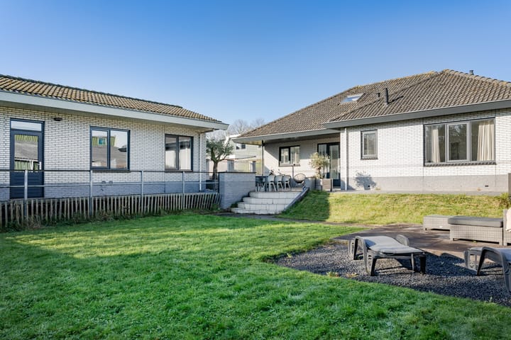 Foto 25 van Tuinstraat 10