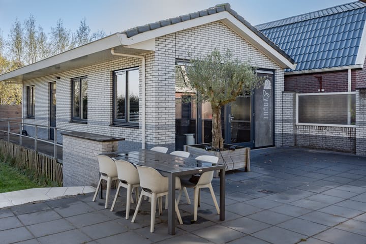 Foto 30 van Tuinstraat 10