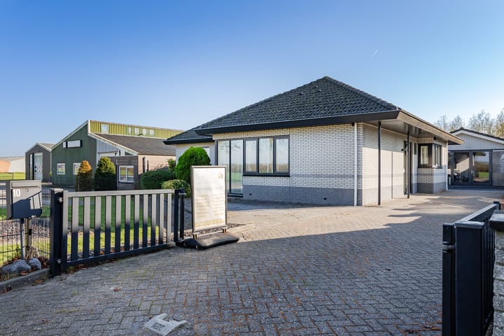 Foto 32 van Tuinstraat 10