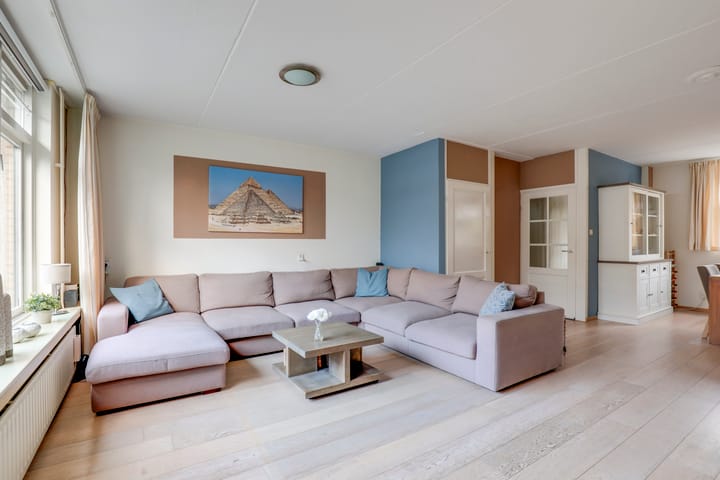 Foto 7 van Perziklaan 8