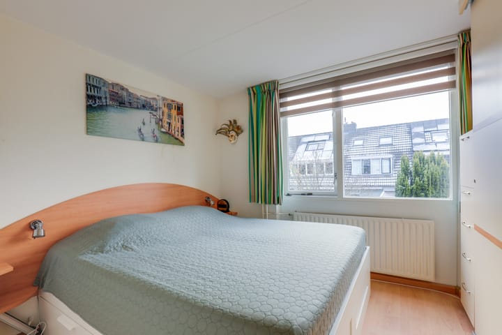 Foto 15 van Perziklaan 8