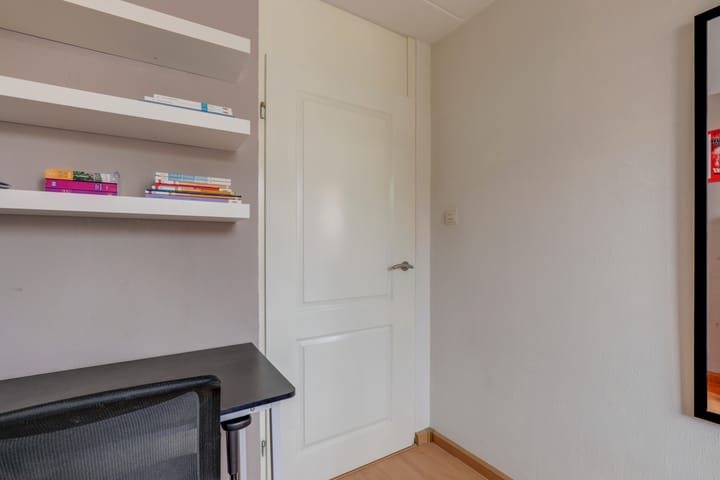 Foto 21 van Perziklaan 8