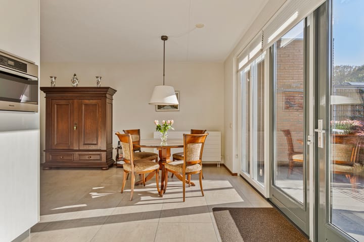 Foto 19 van Einsteinlaan 85