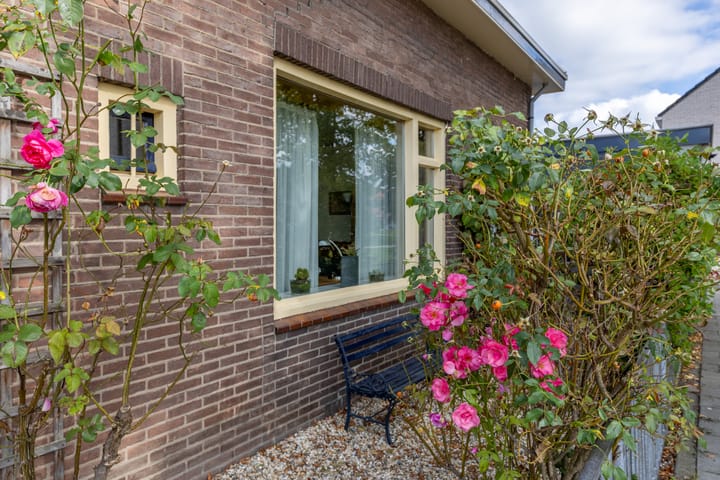 Foto 13 van Leliestraat 9