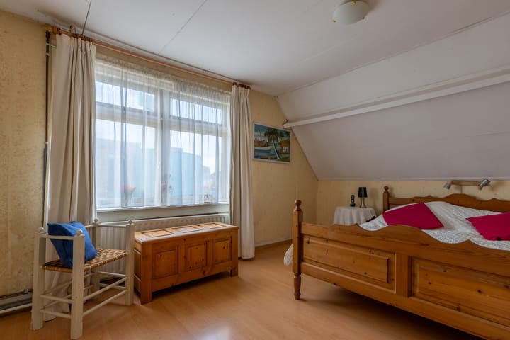 Foto 16 van Leliestraat 9