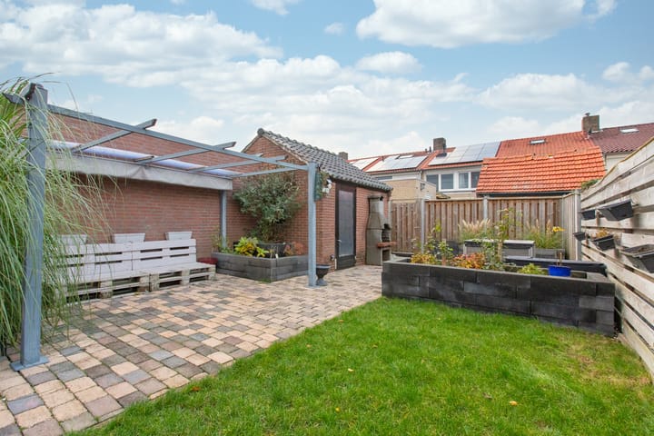 Photo 26 of Graaf Gerardstraat 36